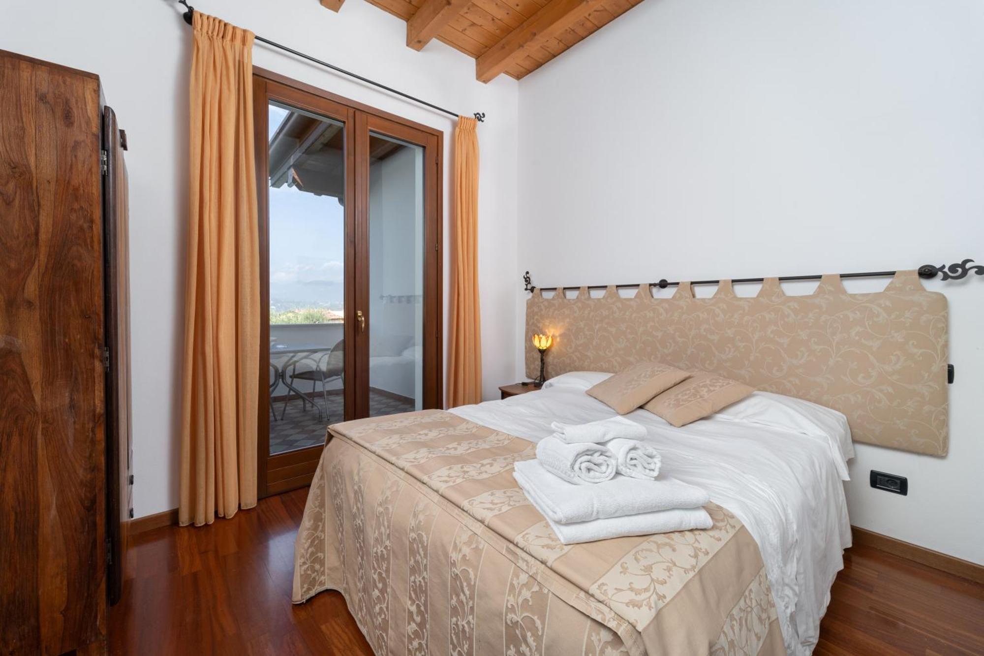 Locanda Da Vittorio Manerba del Garda Kültér fotó