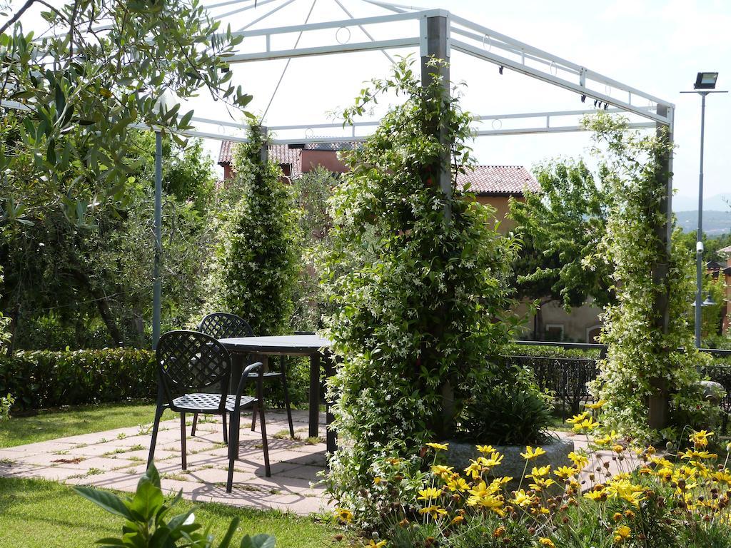 Locanda Da Vittorio Manerba del Garda Kültér fotó